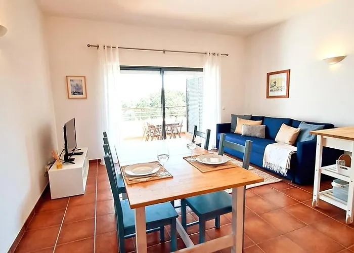 Relax And Unwind : Pool, Garden, &