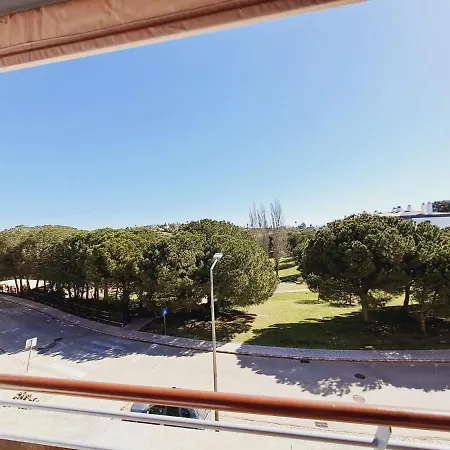 Relax And Unwind : Pool, Garden, & Lagos